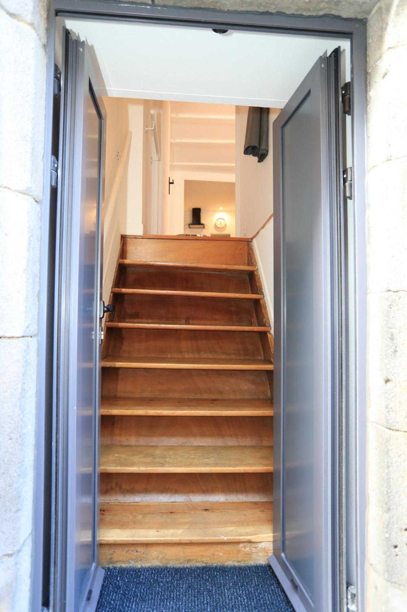 Ferienwohnung Artist Flat Saint Flour Exterior foto